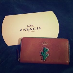 Coach Cactus Wallet -Never Sold